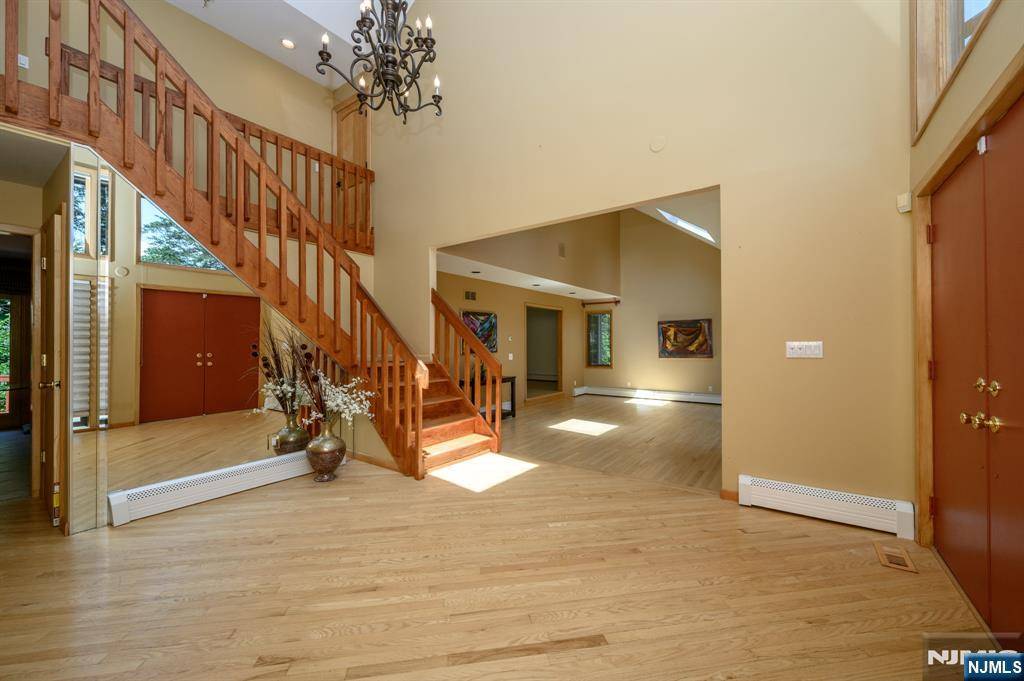 Sparta, NJ 07871,2 Malibu DR
