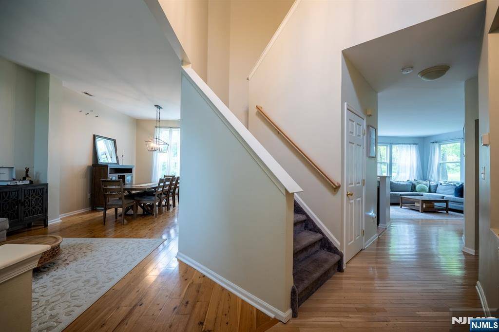 Hamburg, NJ 07419,67 Tannery Hill DR