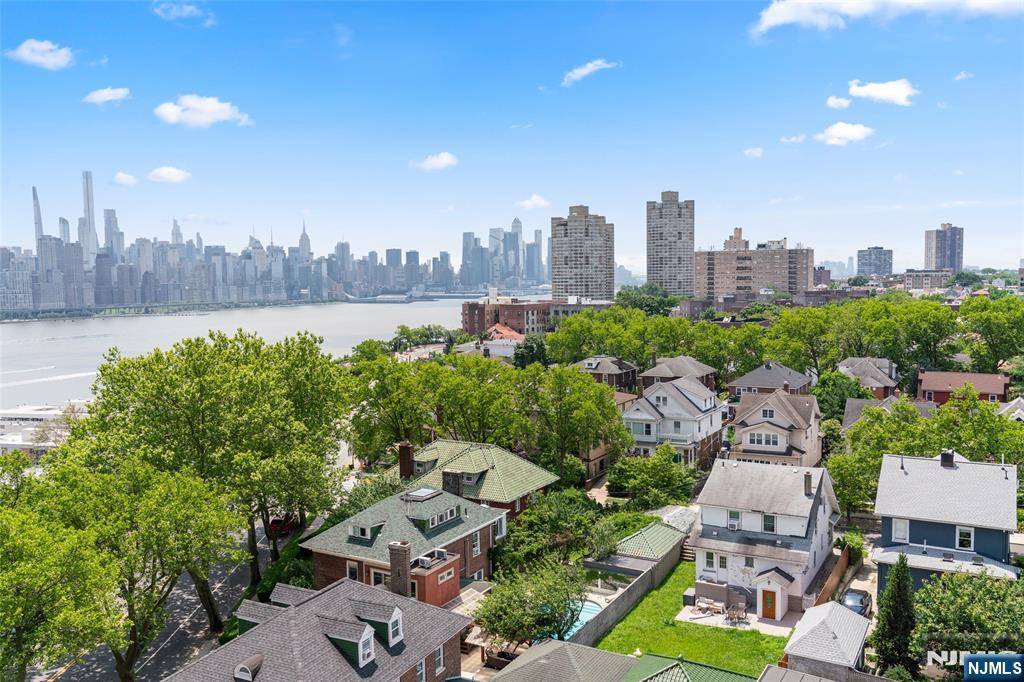 North Bergen, NJ 07047,7855 Boulevard East #9K