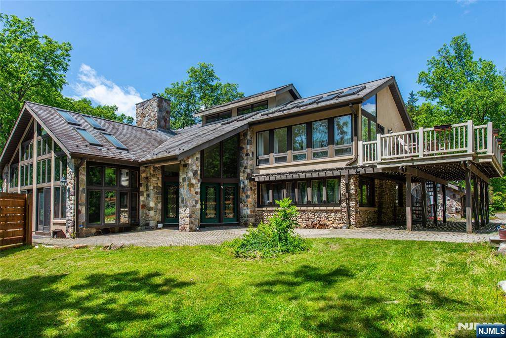 Knowlton, NJ 07832,69 Mount Pleasant RD