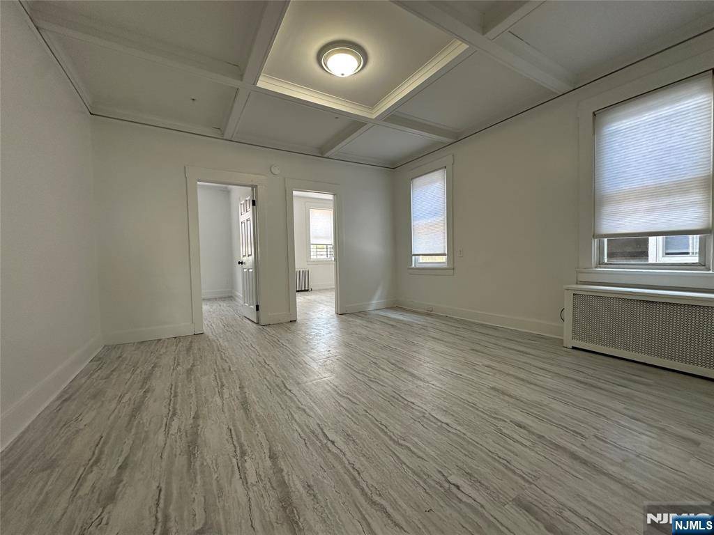 Lyndhurst, NJ 07071,526 Valley Brook AVE #2nd Floor