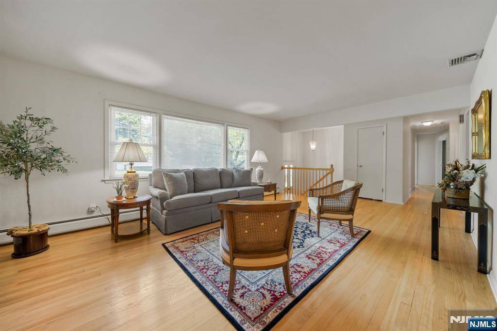 Twp Of Washington, NJ 07676,758 Koch Peak AVE