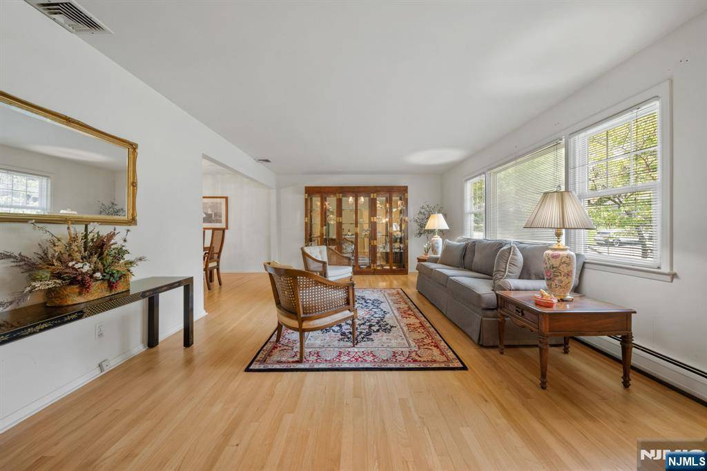 Twp Of Washington, NJ 07676,758 Koch Peak AVE