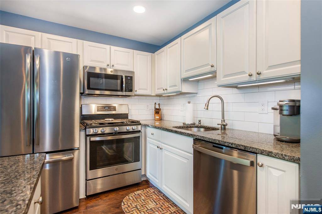 Butler Borough, NJ 07405,434 Cambridge DR