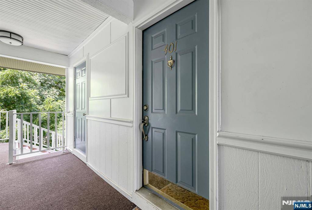 Mahwah, NJ 07430,401 Poets WAY
