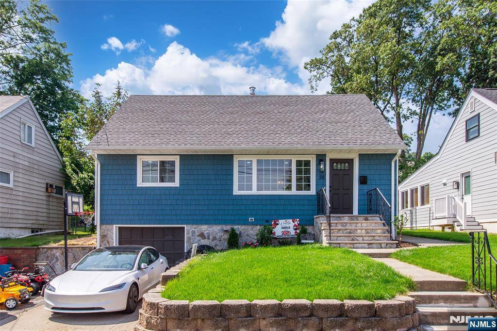 Totowa, NJ 07512,28 Highview AVE