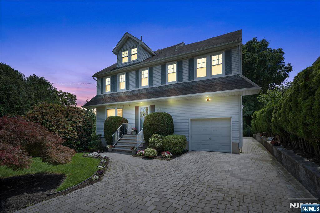 Nutley, NJ 07110,147 Grant AVE