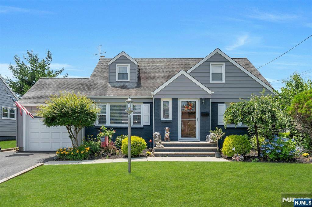 Hasbrouck Heights, NJ 07604,116 Springfield AVE
