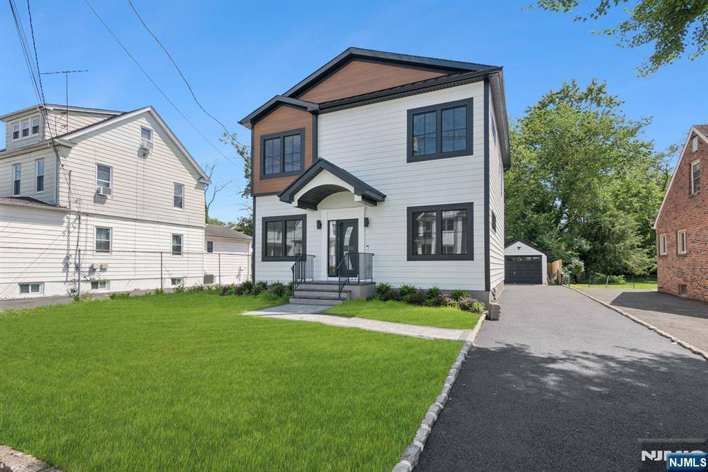 Millburn, NJ 07041,18 Willow ST