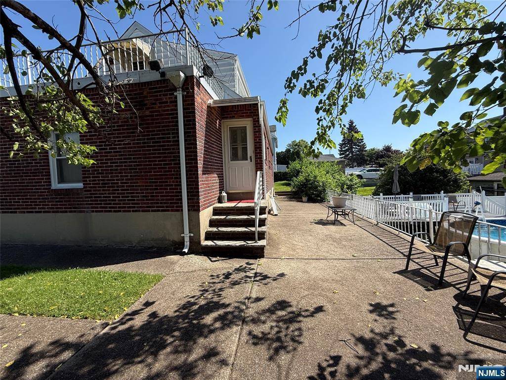 Wood Ridge, NJ 07075,206 Columbia ST