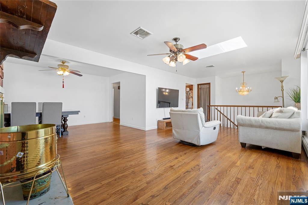 Secaucus, NJ 07094,1030 Koelle BLVD #2