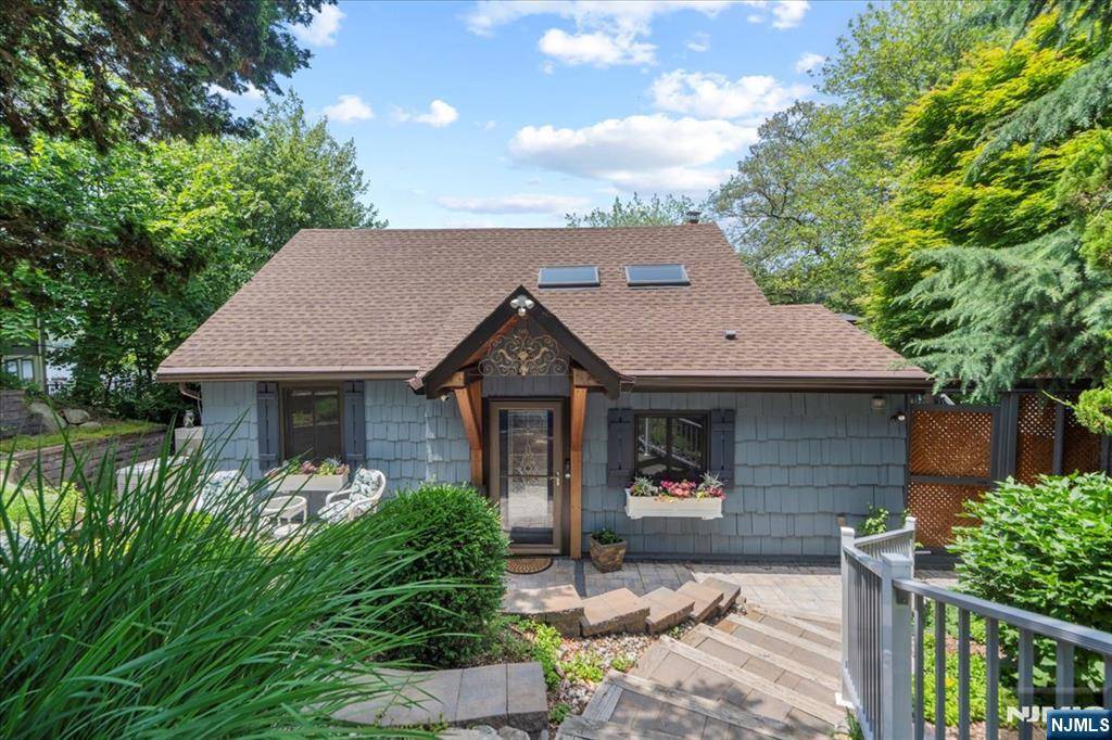 Ringwood, NJ 07456,213 Lakeview AVE