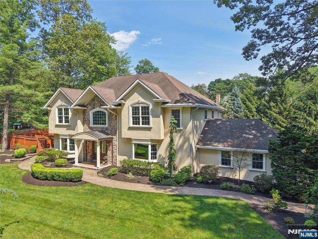 Wyckoff, NJ 07481,310 Monroe AVE