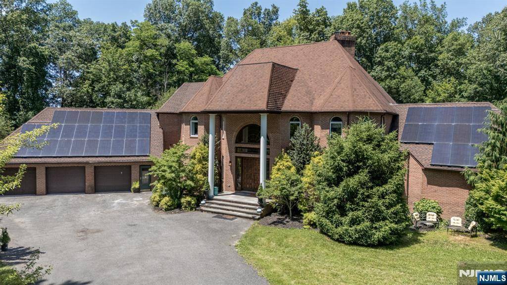 Andover Twsp, NJ 07821,27 Mountainview DR