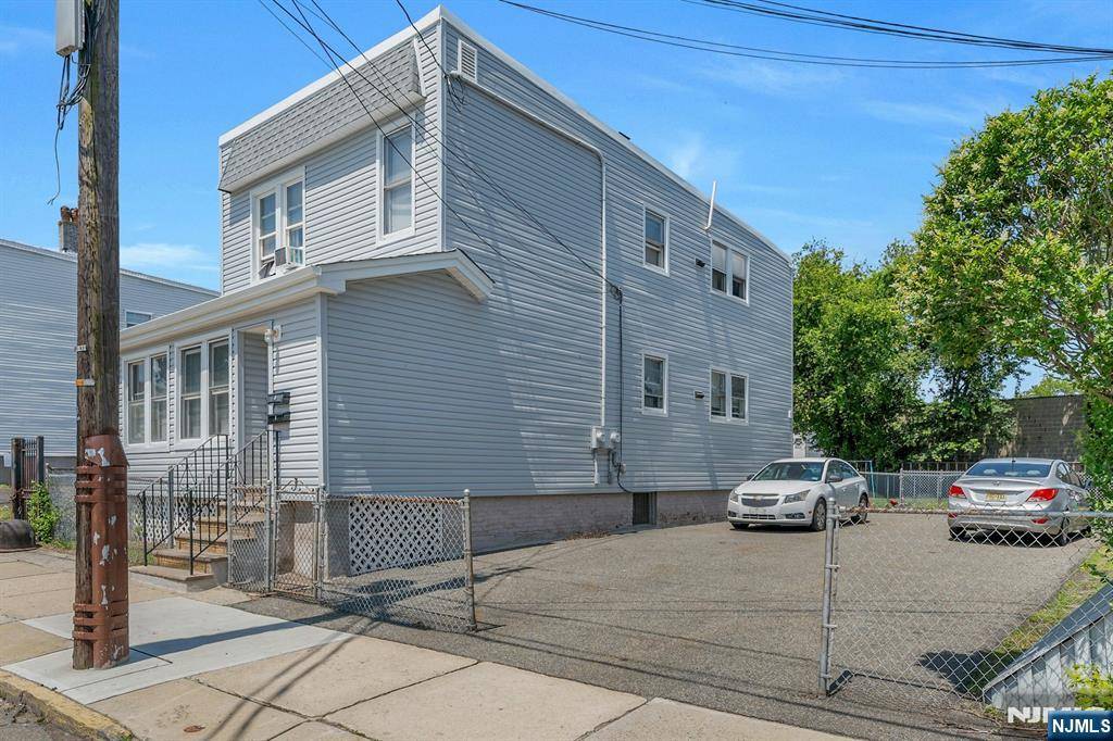 Kearny, NJ 07032,17-19 Ann ST