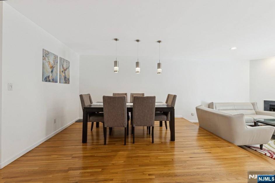 River Edge, NJ 07661,34 Jordan DR