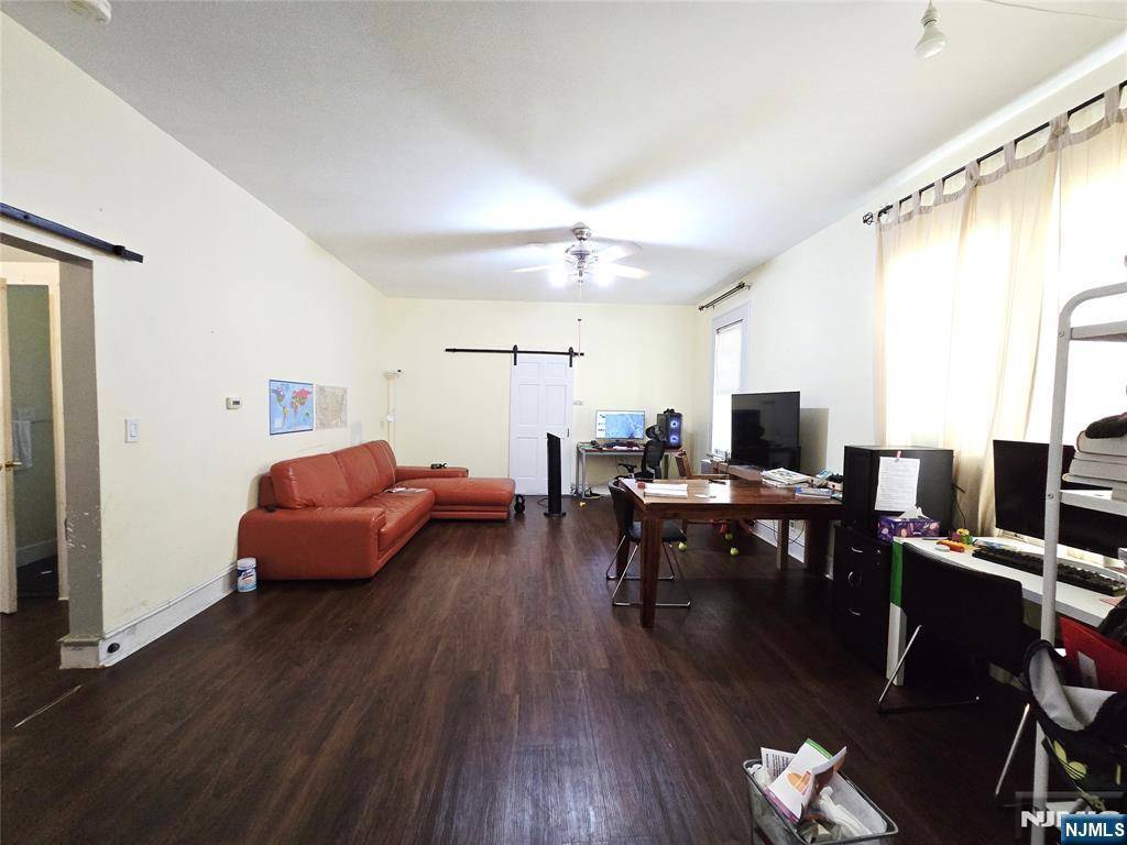 Leonia, NJ 07605,117 Christie ST