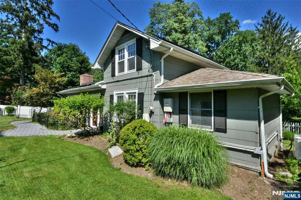 Ramsey, NJ 07446,161 Crescent AVE