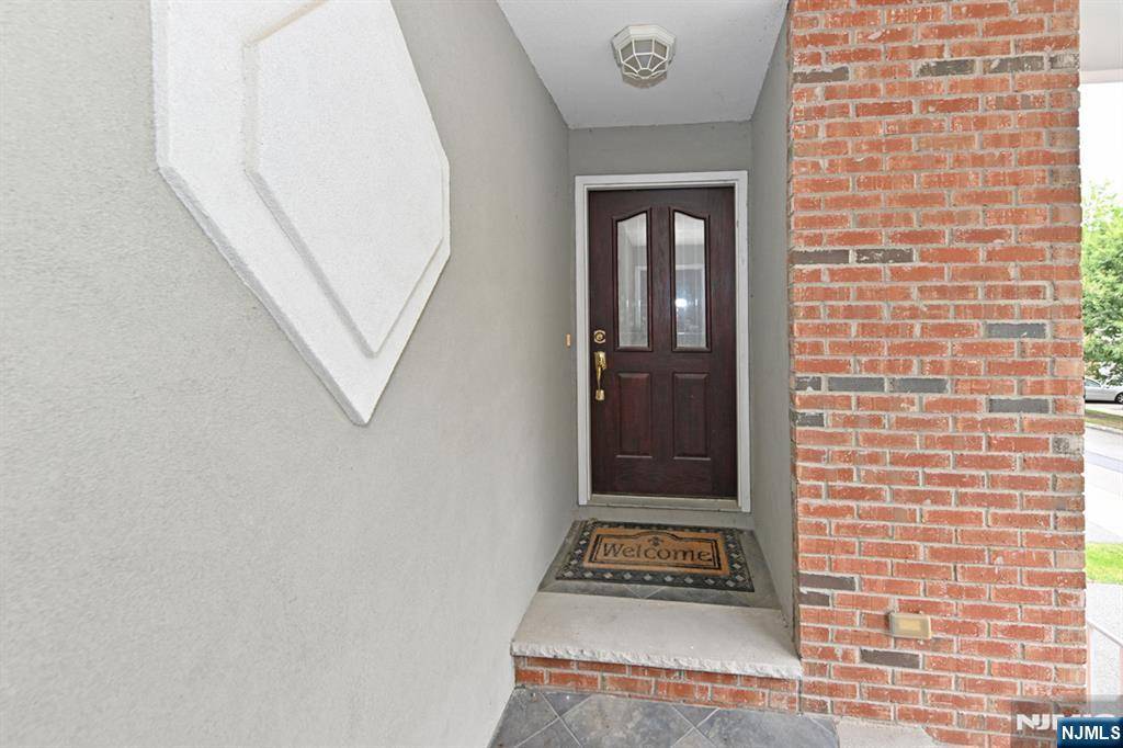 Upper Saddle River, NJ 07458,20 Skymark CT