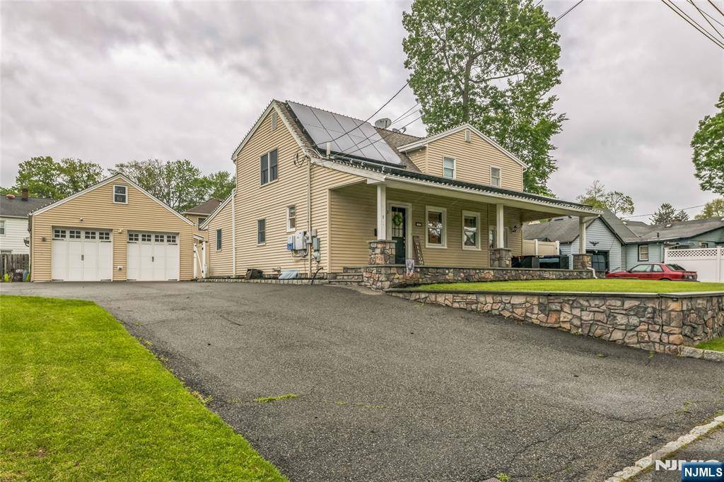 Par-troy Hills Twp., NJ 07034,2 Beechwood AVE