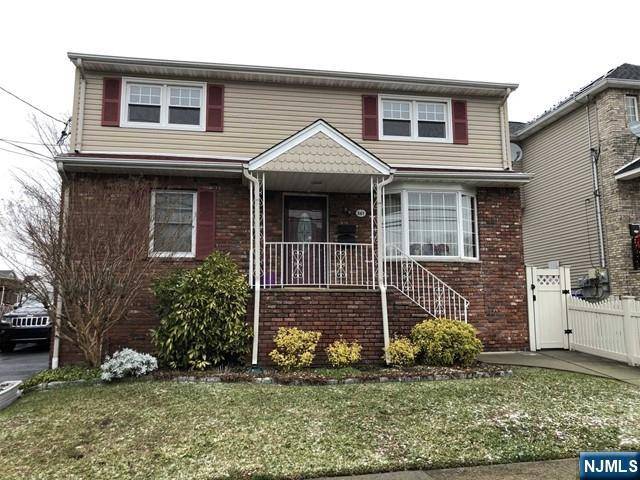 Lyndhurst, NJ 07071,361 Sanford AVE #2