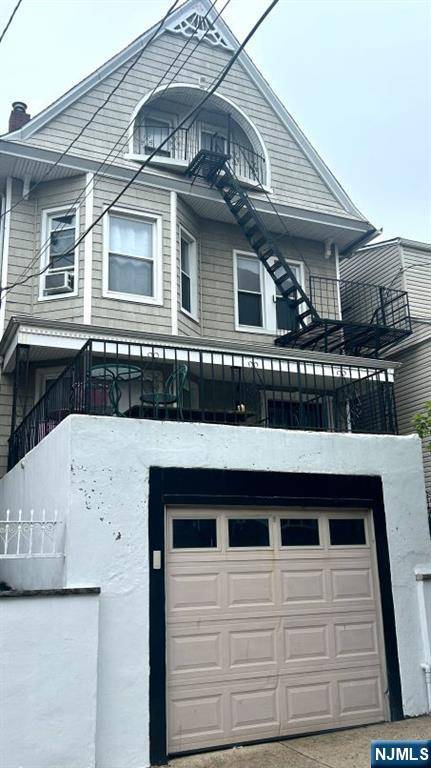 Weehawken, NJ 07086,17 48th ST