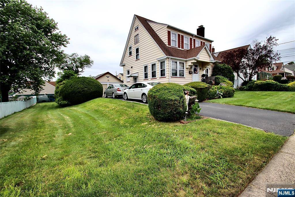 Fair Lawn, NJ 07410,14-24 11th