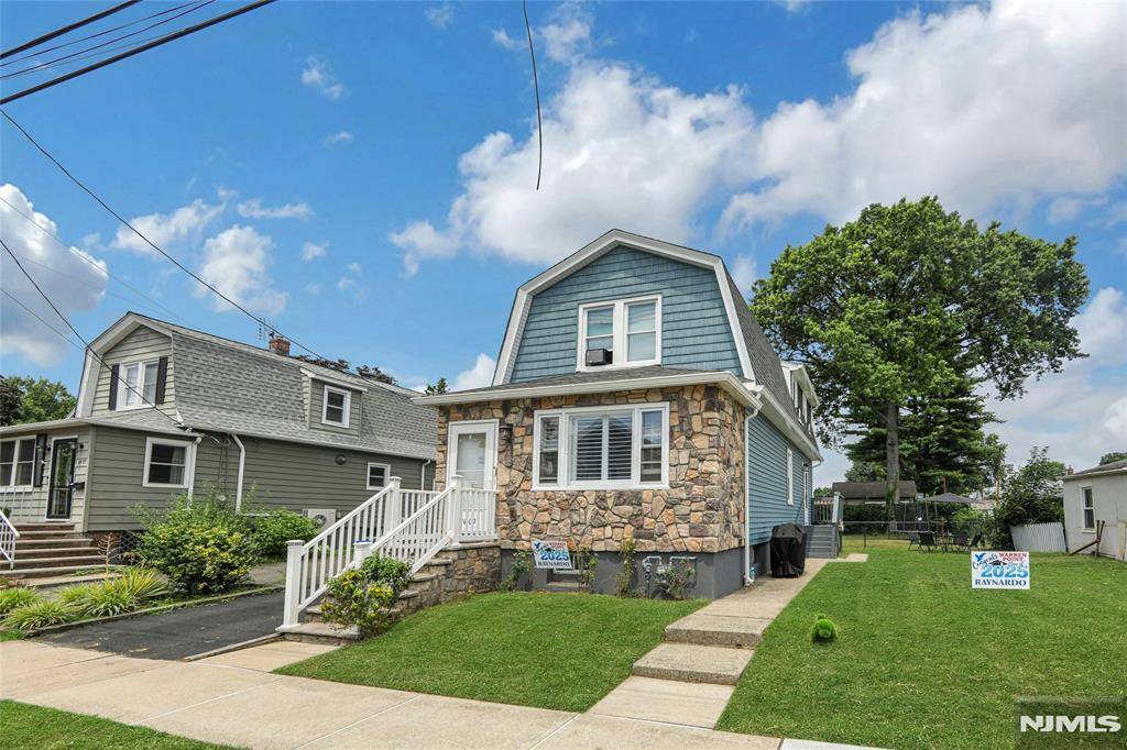 Fair Lawn, NJ 07410,24-09 Raphael ST