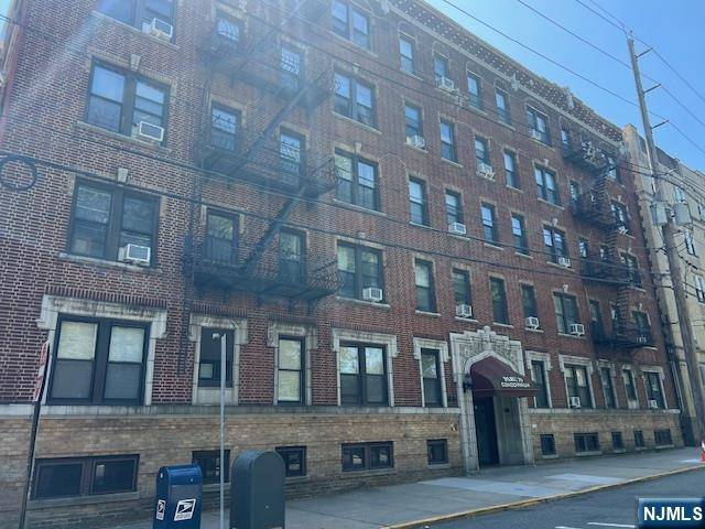 North Bergen, NJ 07047,301 79th ST #B6