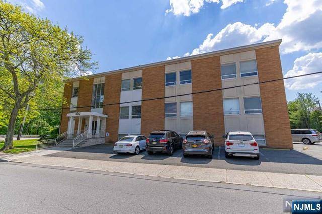 Englewood Cliffs, NJ 07632,550 Sylvan AVE #L4