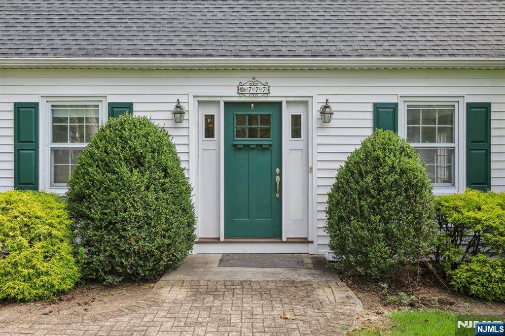 Franklin Lakes, NJ 07417,777 Aspen WAY