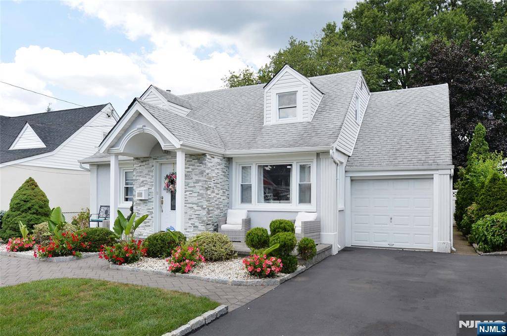 Fair Lawn, NJ 07410,23-15 Watkins AVE