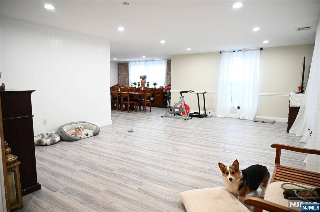 Fort Lee, NJ 07024,1018 Palisade AVE #7