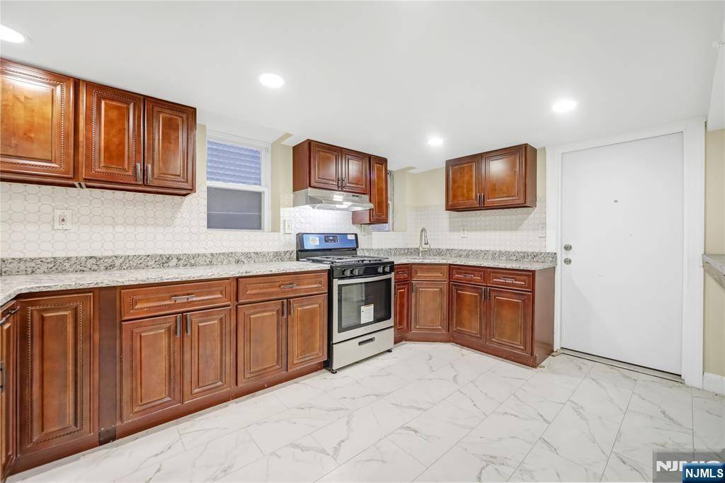 Union City, NJ 07087,3301 Pleasant AVE #3311