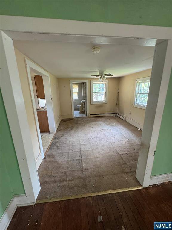 Norwood, NJ 07648,72 Demarest ST