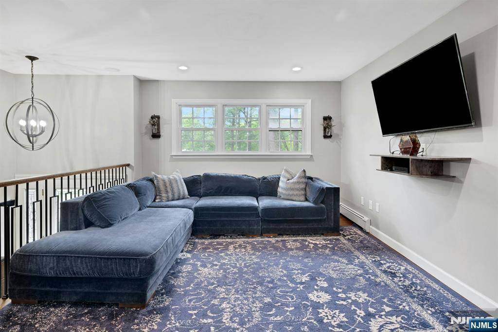 West Milford, NJ 07480,107 Mountain CIR