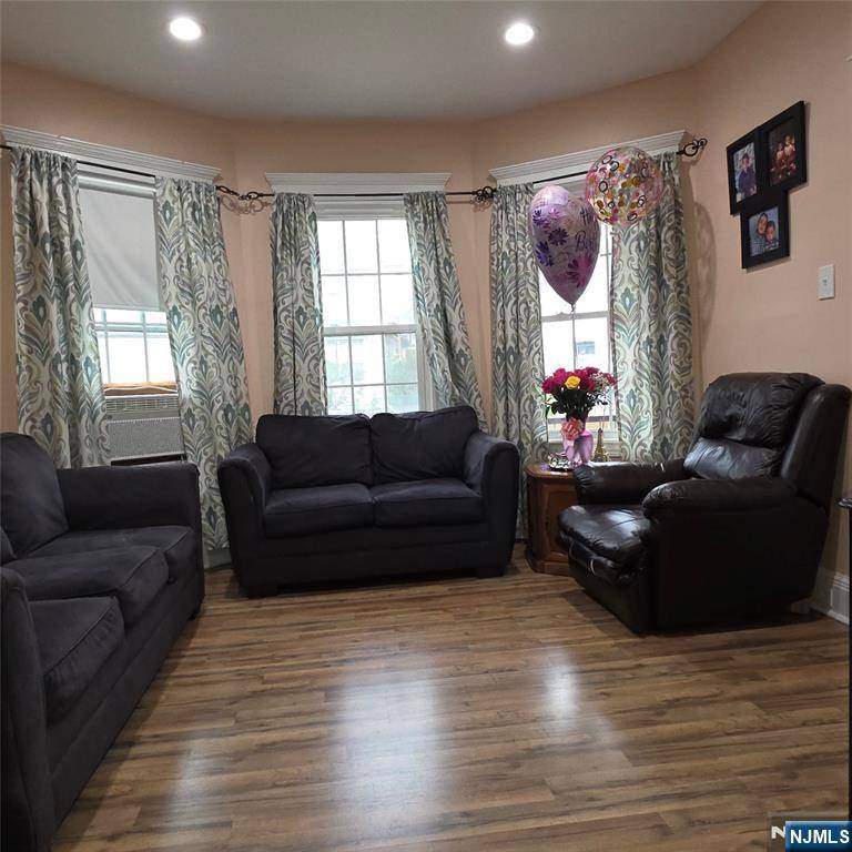 Paterson, NJ 07501,54-56 Webster AVE