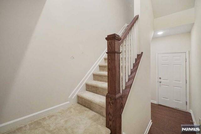 Wood Ridge, NJ 07075,52 Leahy DR