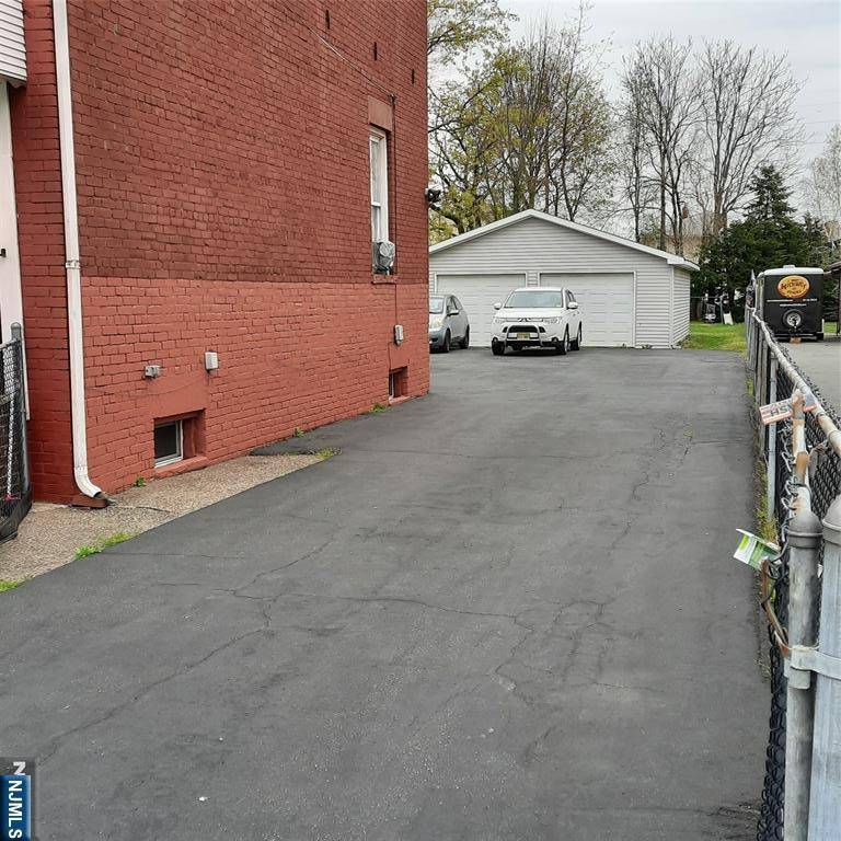 Garfield, NJ 07026,83 Plauderville AVE