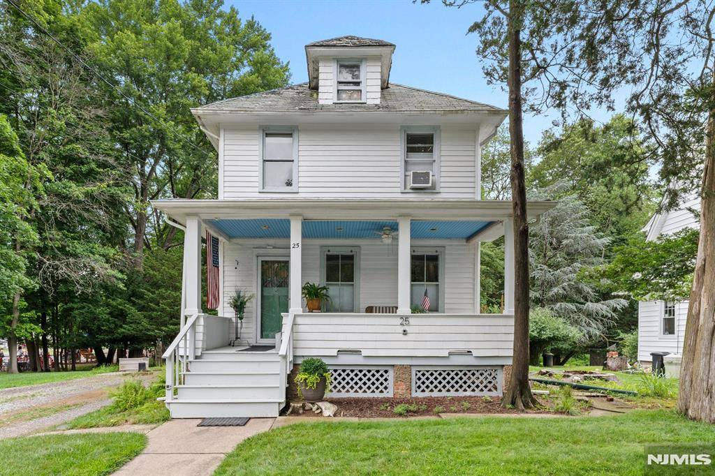 Westwood, NJ 07675,25 Berkeley AVE