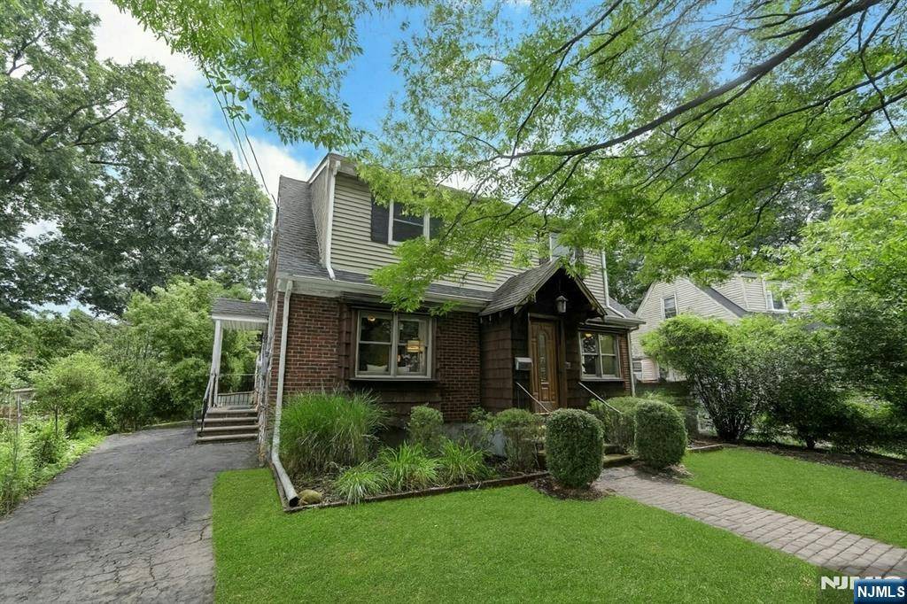 Teaneck, NJ 07666,169 Henry ST
