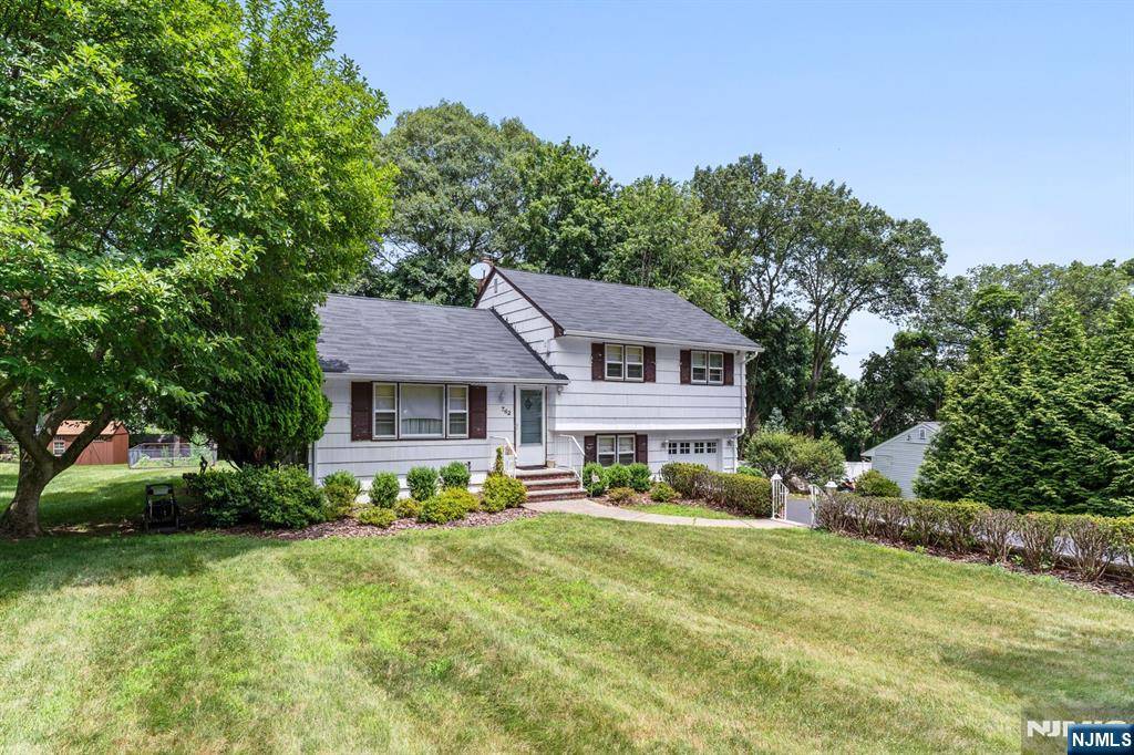 Twp Of Washington, NJ 07676,762 White Birch RD
