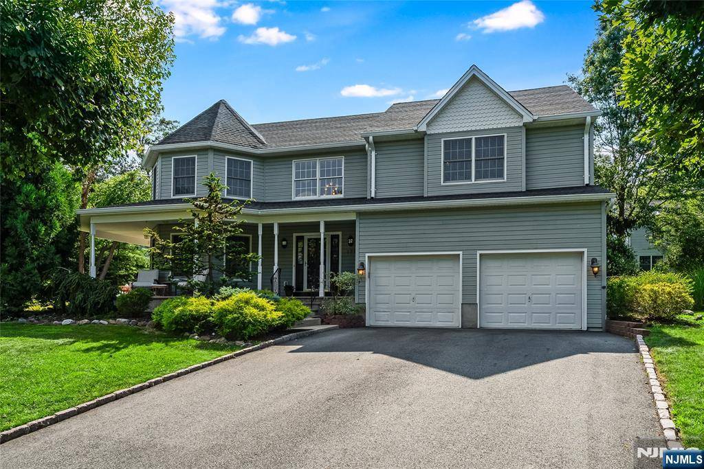 Hillsdale, NJ 07642,171 Oakland ST