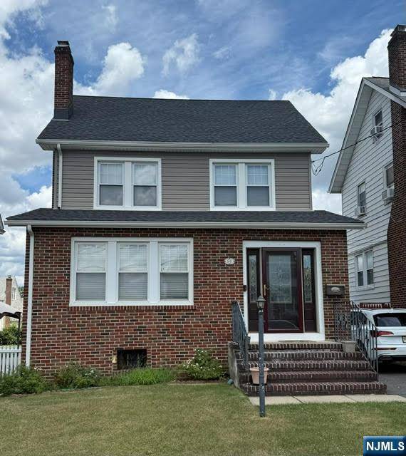 North Arlington, NJ 07031,96 Hedden TER