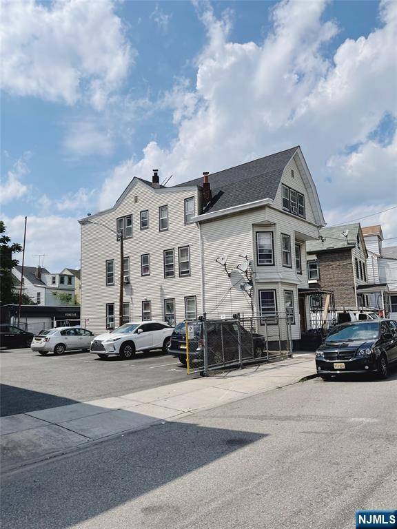 Paterson, NJ 07501,120-122 Lewis ST