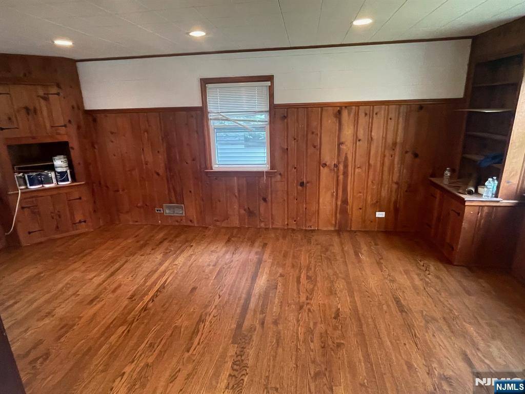 New Milford, NJ 07646,218.5 Ridge ST