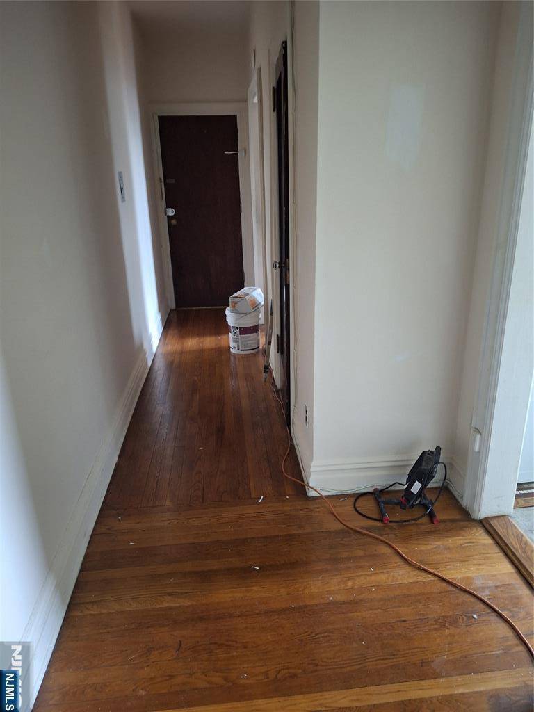 Ridgefield Park, NJ 07660,115 Christie ST #5