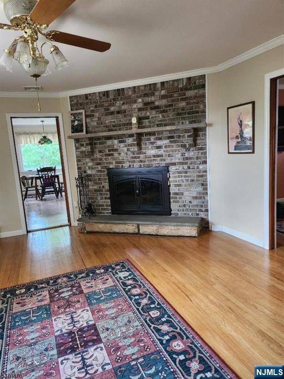 Little Falls, NJ 07424,40 Crestmont RD