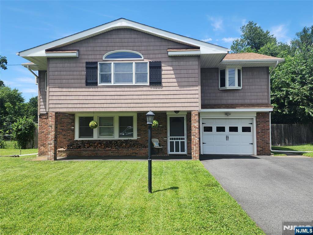 Hamburg, NJ 07419,15 Prospect AVE