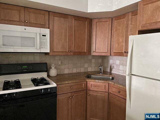 Mahwah, NJ 07430,1407 Faulkner CT